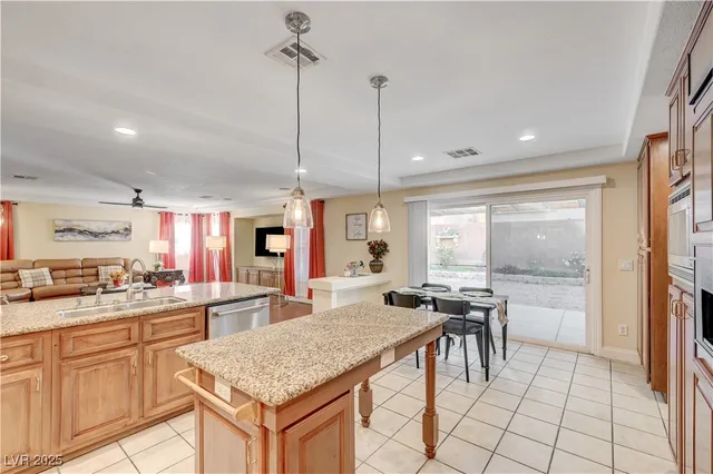 $5,200 | 8405 Moondance Cellars Court, Las Vegas, NV 89139