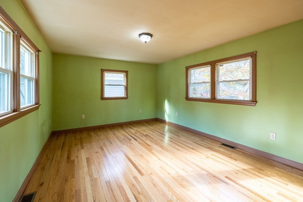 39 Poole Road Belchertown, MA 01007 - Photo 14 of 39 Gallery Image 14