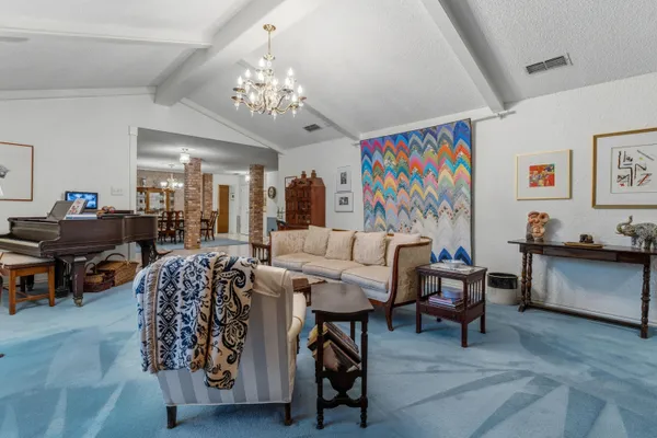 $659,900 | 305 Wayne Avenue, Lubbock, TX 79416