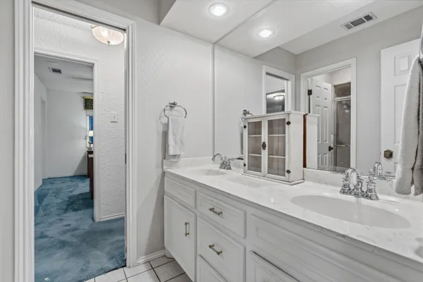 $659,900 | 305 Wayne Avenue, Lubbock, TX 79416