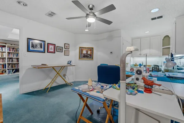 $659,900 | 305 Wayne Avenue, Lubbock, TX 79416