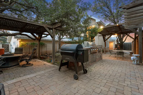 $659,900 | 305 Wayne Avenue, Lubbock, TX 79416