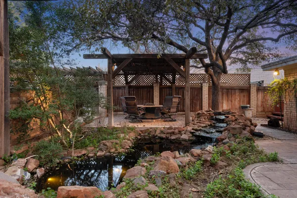 $659,900 | 305 Wayne Avenue, Lubbock, TX 79416