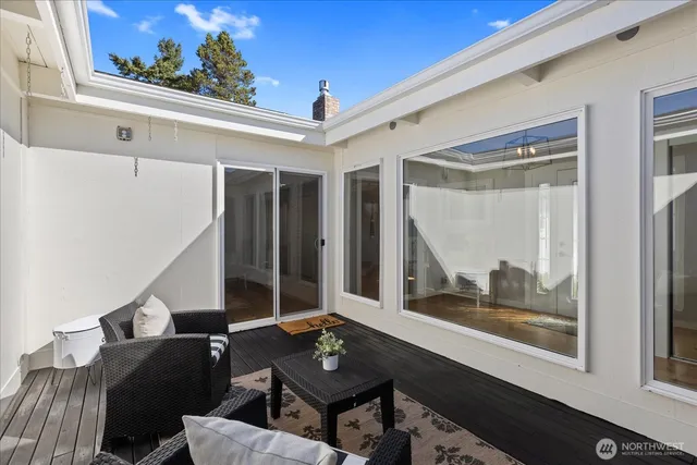 $860,000 | 1839 North Wellington Drive, Oak Harbor, WA 98277