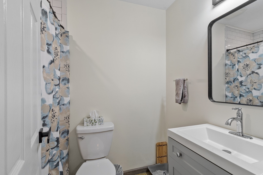 98 Northridge Road, Unit 98 Beverly, MA 01915 - Photo 19 of 38