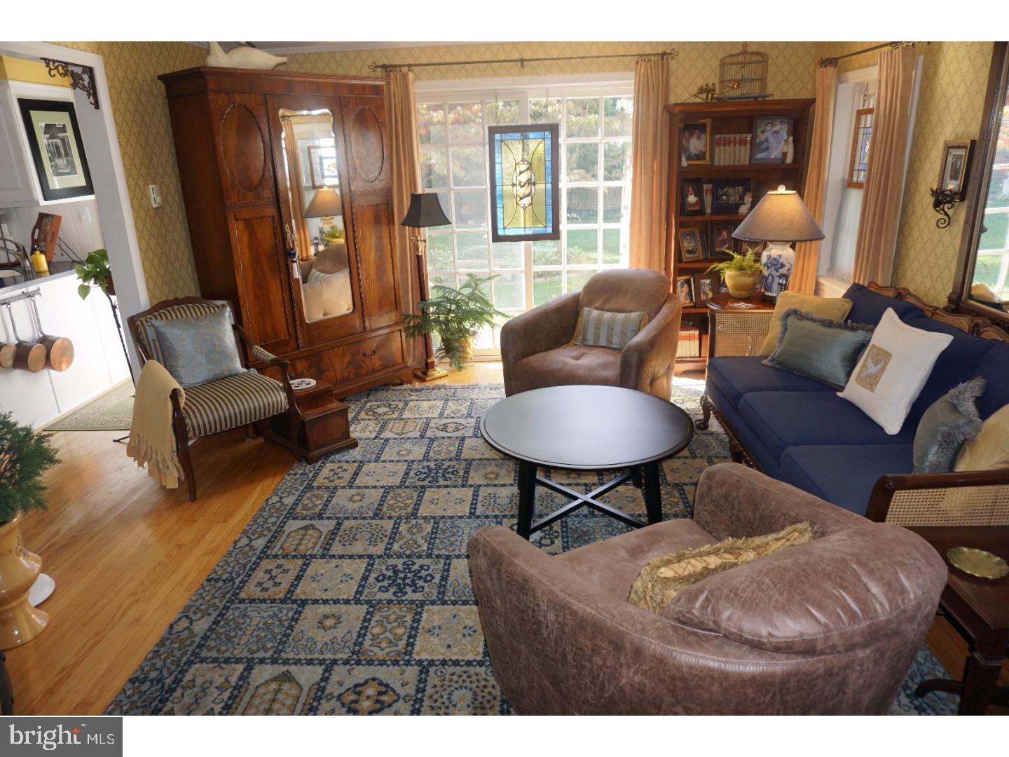 202 Redford Road Oreland, PA 19075 - Photo 6 of 24 Family Room