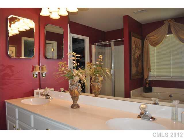 9115 Culcairn Road Huntersville, NC 28078 - Photo 8 of 16 Gallery Image 8