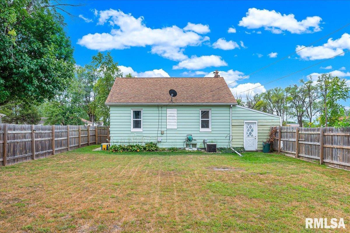 1603 Caroline Street Pekin, IL 61554 - Photo 20 of 21