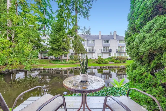 $409,950 | 11626 Admiralty Way, Unit A, Everett, WA 98204