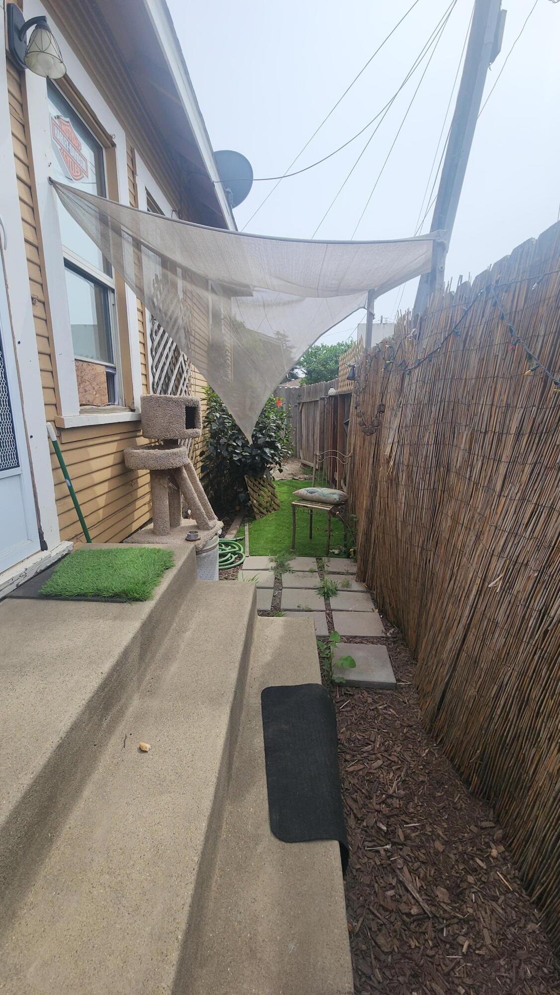 806 East Main Street Santa Maria, CA 93454 - Photo 12 of 29 a view of a pathway with a backyard