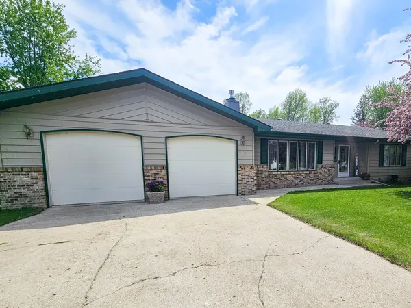 $240,000 | 116 Nora Street East, Thief River Falls, MN 56701