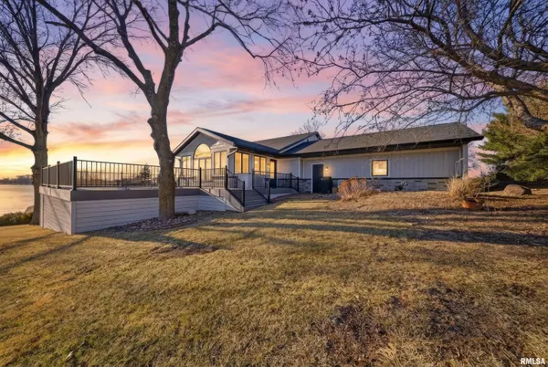 $634,900 | 140 Palemino Drive, Avon, IL 61415
