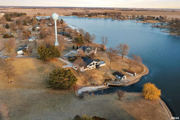 $634,900 | 140 Palemino Drive, Avon, IL 61415