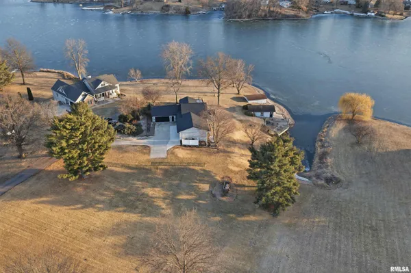 $634,900 | 140 Palemino Drive, Avon, IL 61415