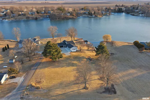 $634,900 | 140 Palemino Drive, Avon, IL 61415