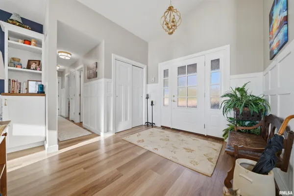 $634,900 | 140 Palemino Drive, Avon, IL 61415