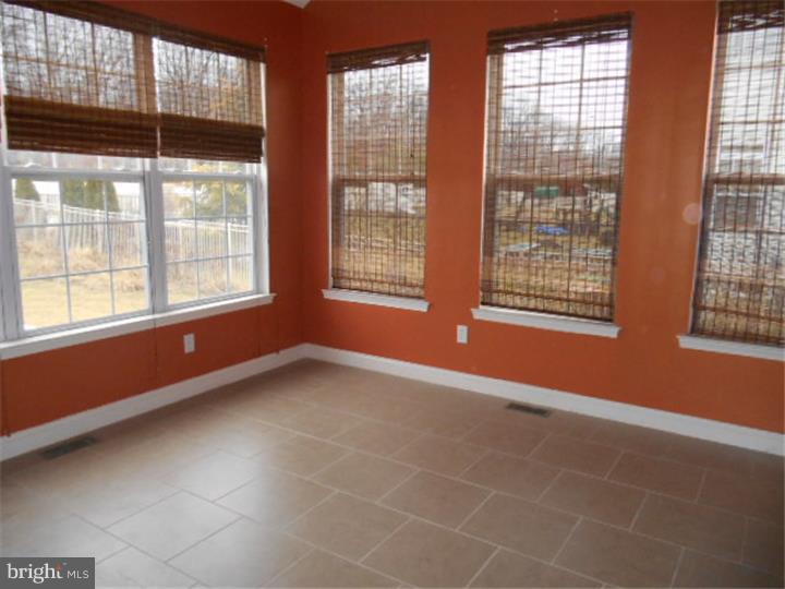 146 White Cedar Drive Sicklerville, NJ 08081 - Photo 11 of 15