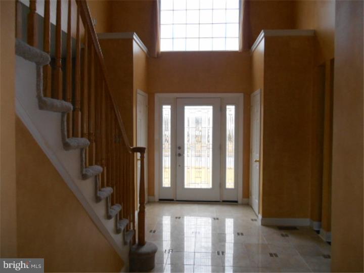 146 White Cedar Drive Sicklerville, NJ 08081 - Photo 4 of 15