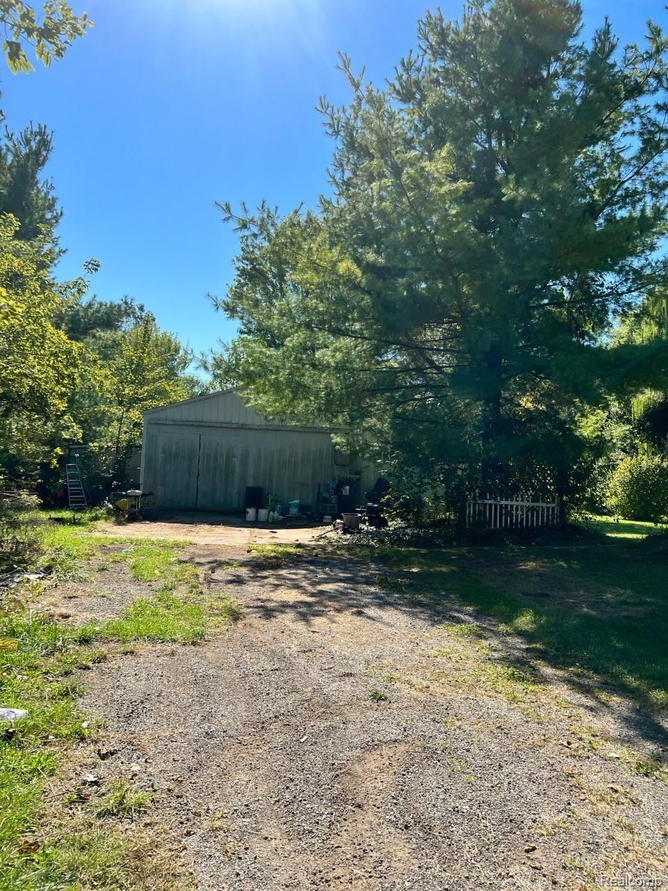 9296 Liss Road Willis, MI 48191 - Photo 20 of 24 thumbnail_image2 (4).jpg