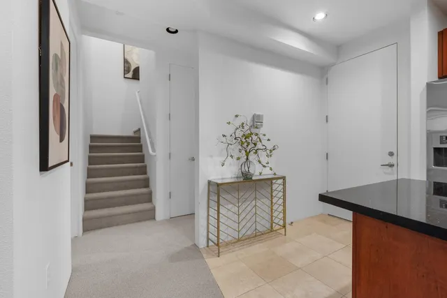 $539,000 | 2025 S Street, Unit 204, Sacramento, CA 95811