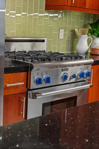 $539,000 | 2025 S Street, Unit 204, Sacramento, CA 95811