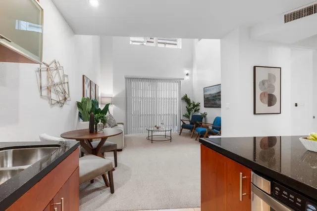 $539,000 | 2025 S Street, Unit 204, Sacramento, CA 95811