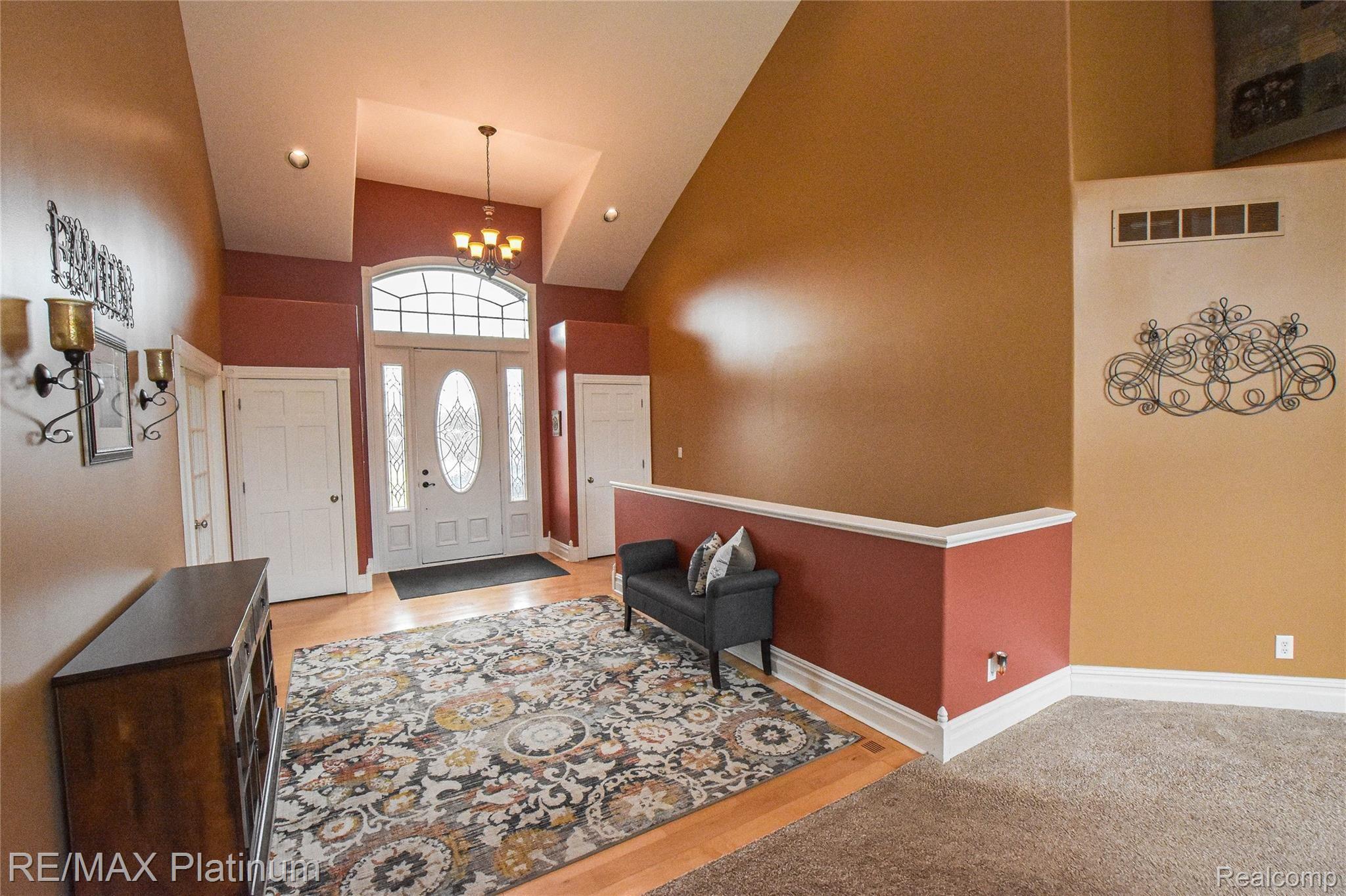 1410 Henderson Road Howell, MI 48855 - Photo 10 of 55 DSC_9628.jpg