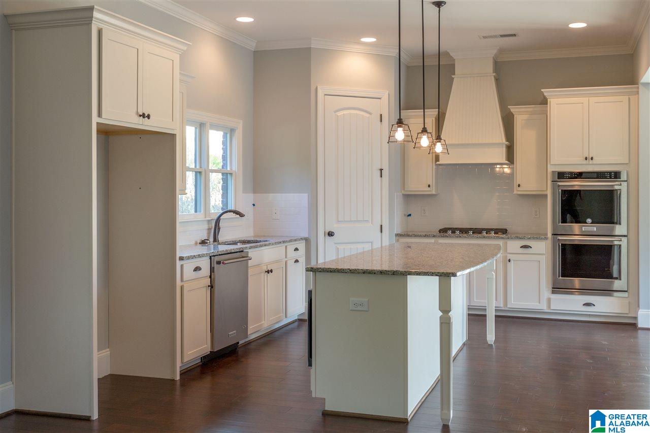 827 Byron Way Birmingham, AL 35226 - Photo 7 of 24