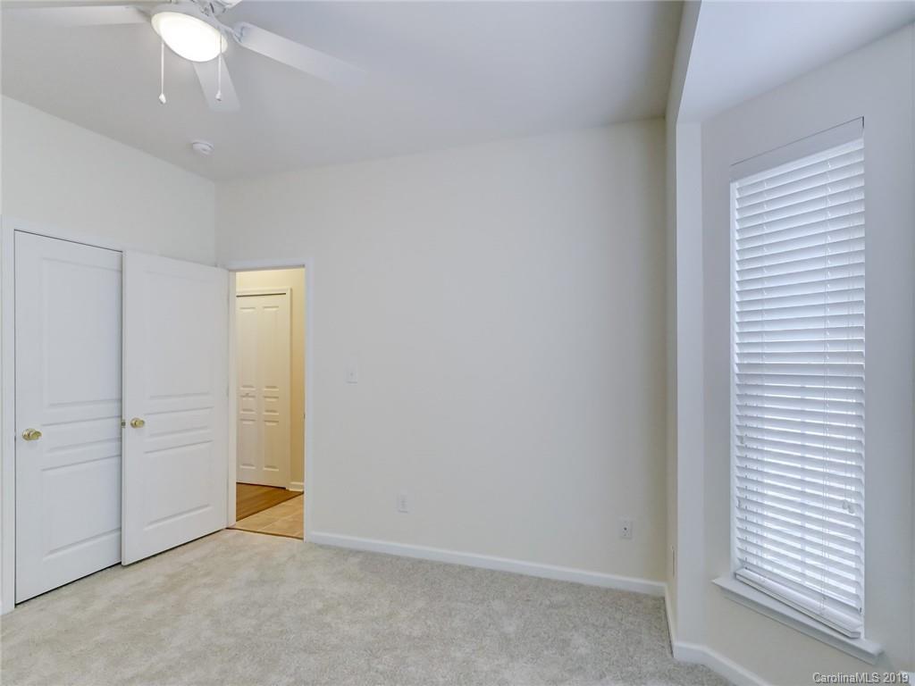 2539 Fossil Stone Lane Fort Mill, SC 29708 - Photo 28 of 37