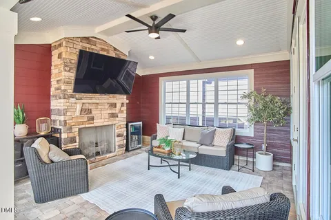 $1,125,000 | 1152 Lowland Street, Apex, NC 27523
