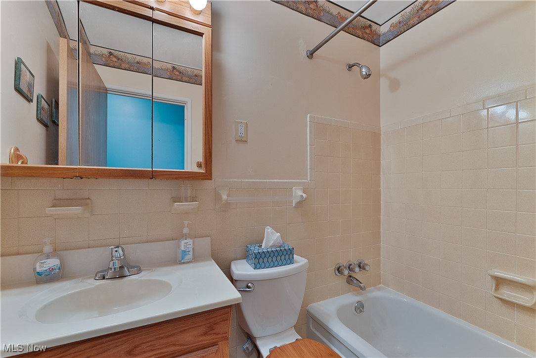 4478 Burkey Road Austintown, OH 44515 - Photo 14 of 19 Gallery Image 14