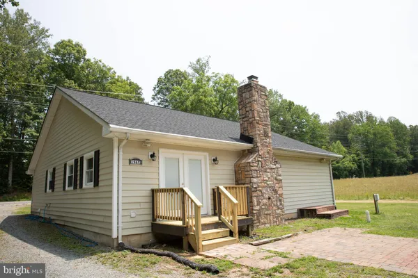 $1,600 | 1967 Mountain View Road, Unit B, Stafford, VA 22556