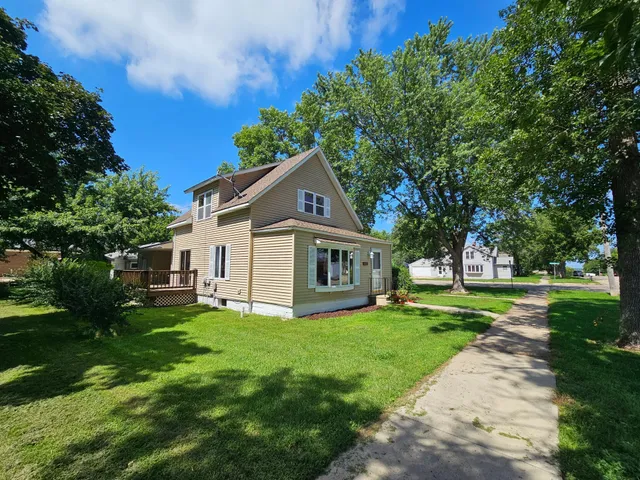 $179,000 | 601 Mechanic Street, Edgerton, MN 56128