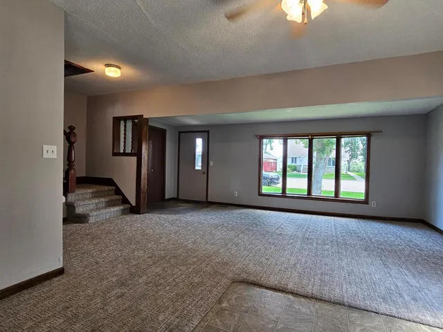 $179,000 | 601 Mechanic Street, Edgerton, MN 56128