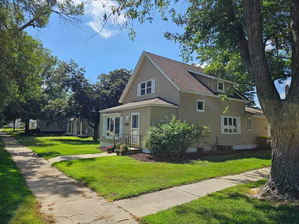 $169,000 | 601 Mechanic Street, Edgerton, MN 56128