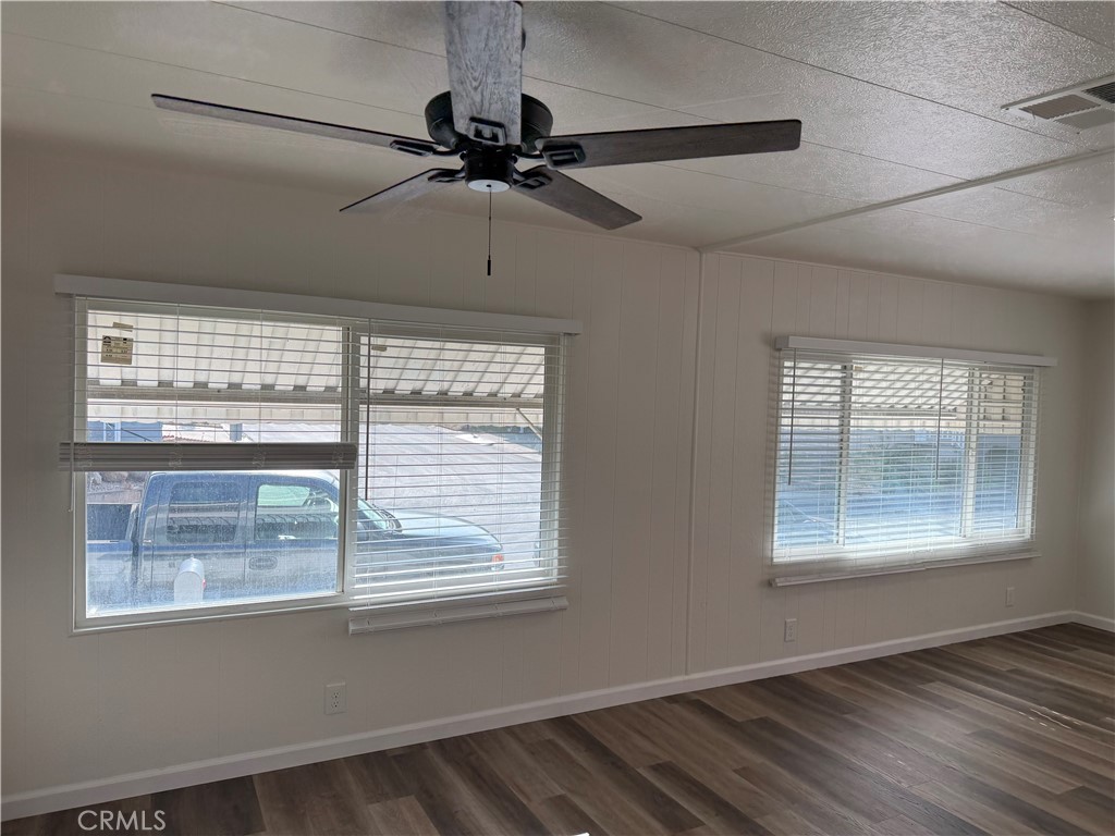 3500 Buchanan Street, Unit 21 Riverside, CA 92503 - Photo 3 of 17