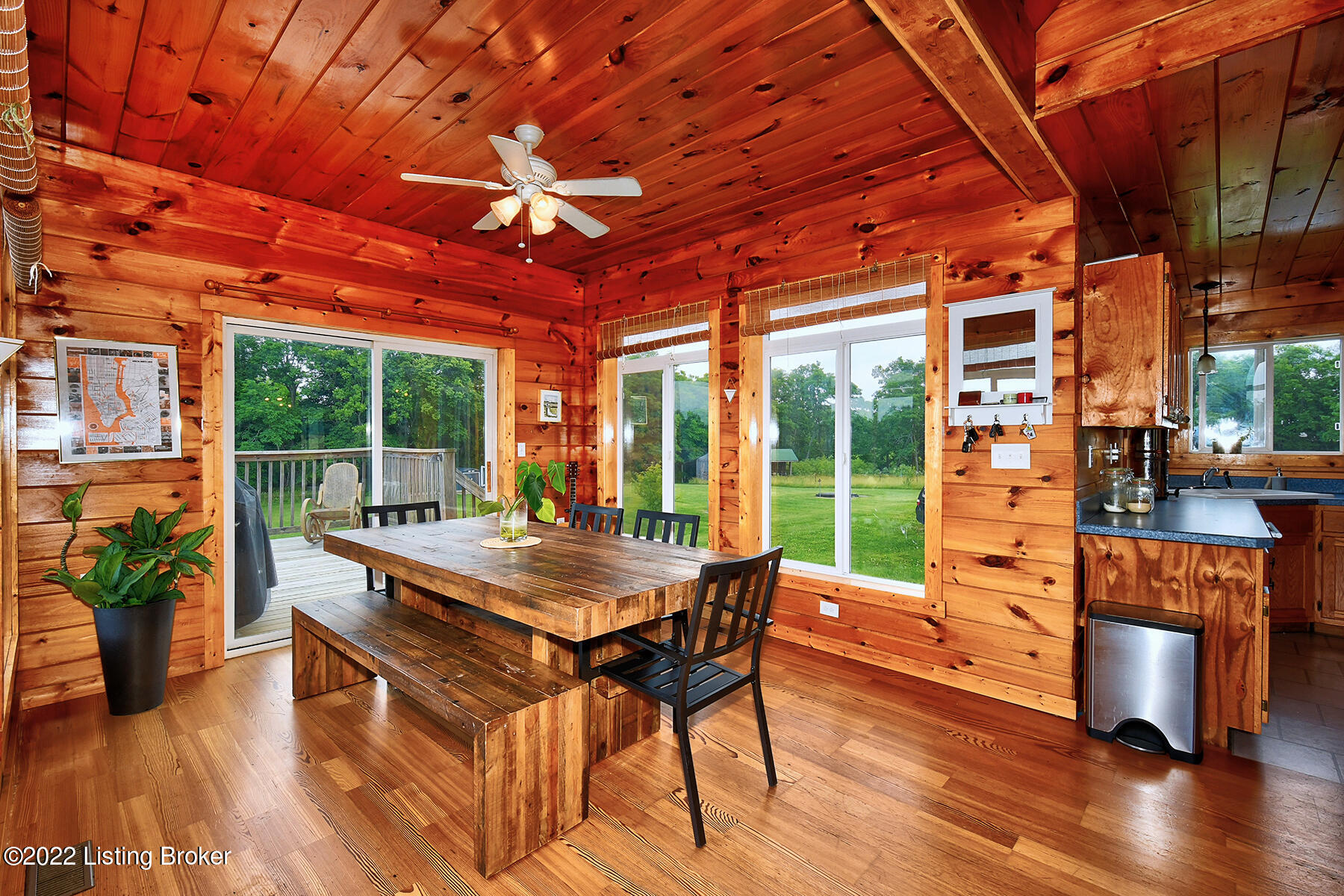 7500 Point Pleasant Road Pleasureville, KY 40057 - Photo 7 of 30 Dining area