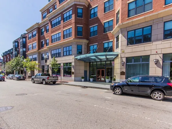 $10,000 | 303 Columbus Avenue, Unit 1005, Boston, MA 02116