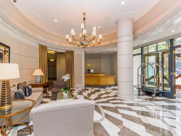 $10,000 | 303 Columbus Avenue, Unit 1005, Boston, MA 02116