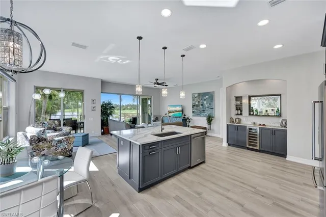 $749,000 | 3310 Hamlet Drive, Unit 3, Naples, FL 34105