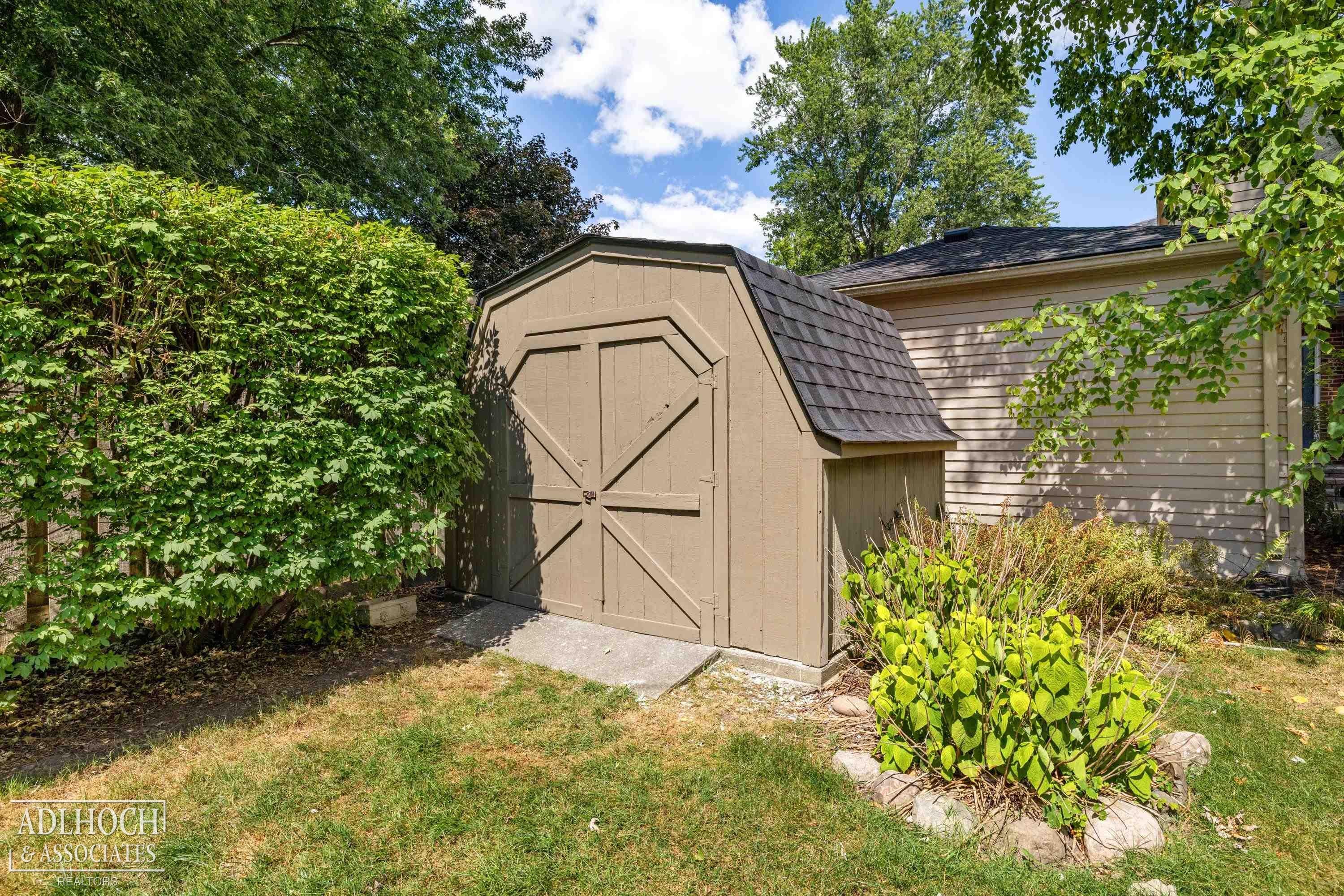 861 Lincoln Road Grosse Pointe, MI 48230 - Photo 47 of 53 Gallery Image 47
