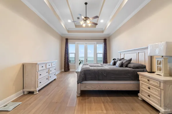 $1,399,999 | 1921 Costa Verde Court, Navarre, FL 32566