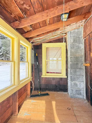 $329,400 | 19 Gray Road, Pittsburg, NH 03592