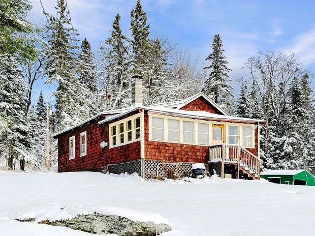 $329,400 | 19 Gray Road, Pittsburg, NH 03592