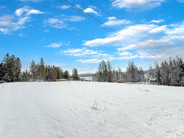 $329,400 | 19 Gray Road, Pittsburg, NH 03592