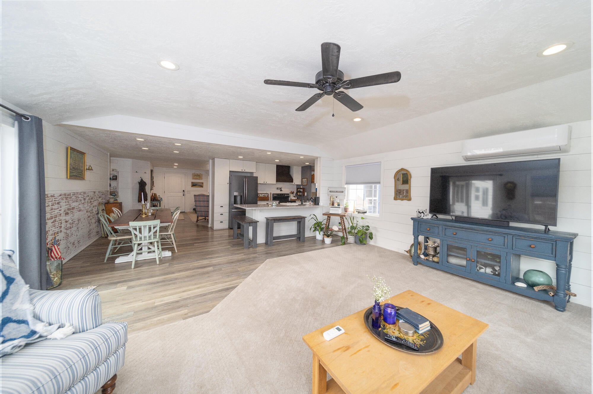 1151 Southwest Crestview Road Prineville, OR 97754 - Photo 11 of 39 11