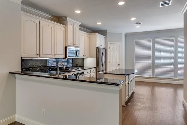 $5,000 | 3471 Howell Street, Dallas, TX 75204