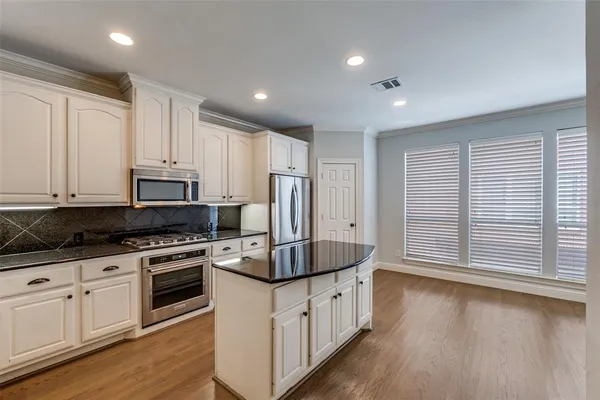 $4,850 | 3471 Howell Street, Dallas, TX 75204