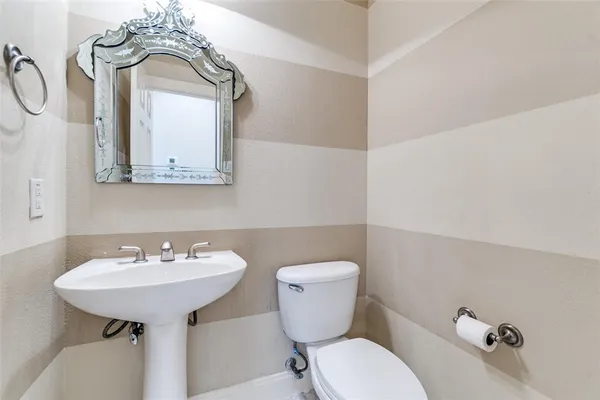 $4,850 | 3471 Howell Street, Dallas, TX 75204