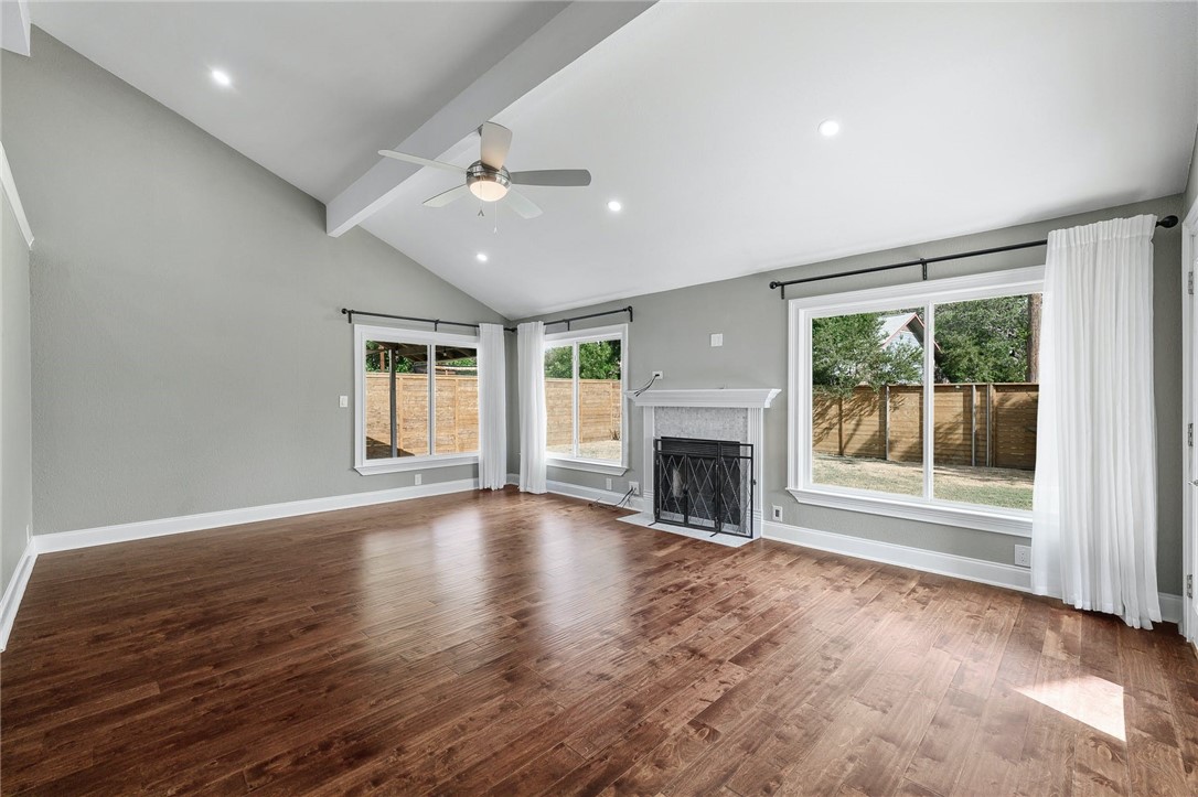 5116 Maulding Pass Austin, TX 78749 - Photo 3 of 19